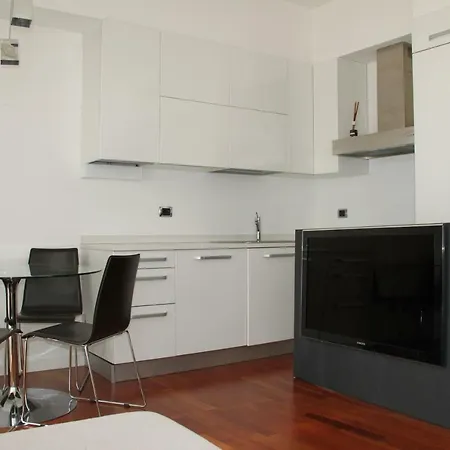 Apartament Maggiore Cozy