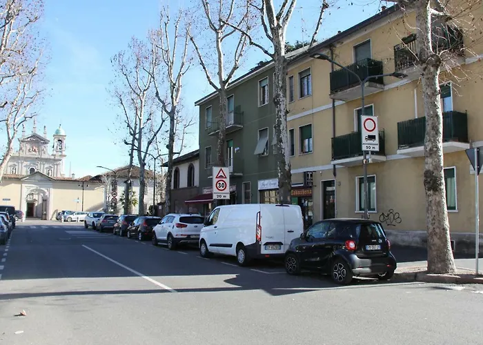 Apartment Maggiore Cozy Milan